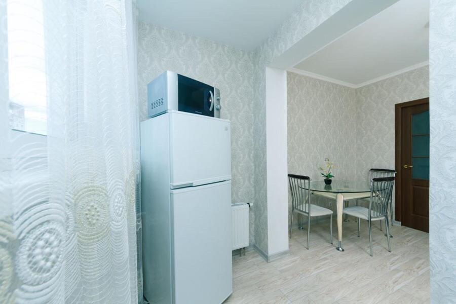 1 Вулиця Софії Русової Kyiv Exterior photo